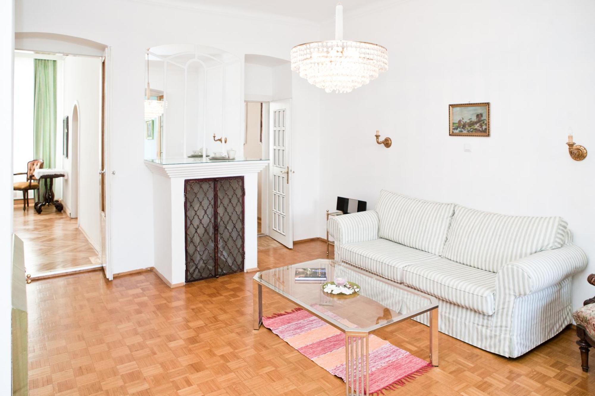 Gabriele'S Apartment Вена Экстерьер фото
